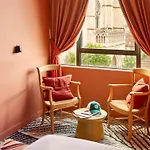 Mama Shelter Otel 4*