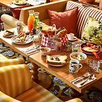 Otel Mama Shelter 4*