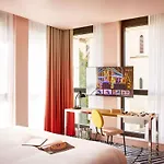 Hotel Mama Shelter