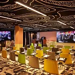 Hotel Mama Shelter