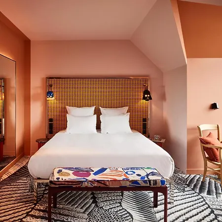 Mama Shelter Hotel