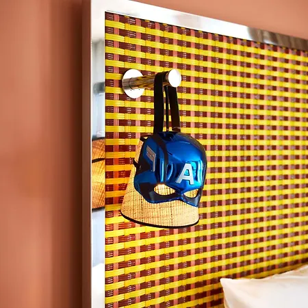 Mama Shelter Hotel