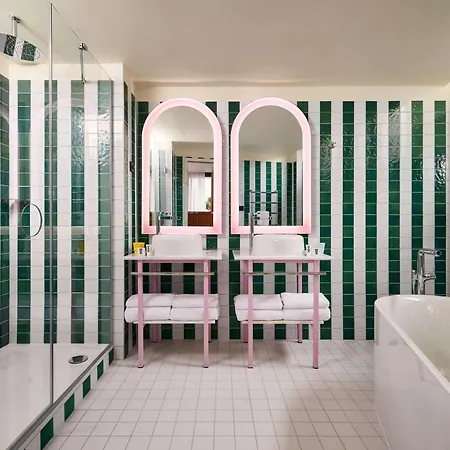 Mama Shelter Hotel