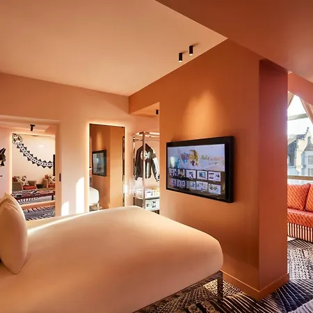 Mama Shelter מלון