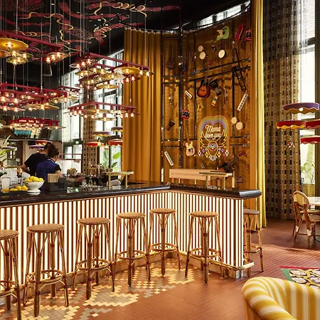 Mama Shelter 호텔 4*