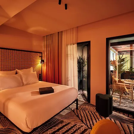 Mama Shelter Hotel 4*