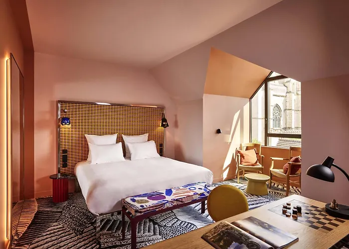 Szálloda Mama Shelter 4*