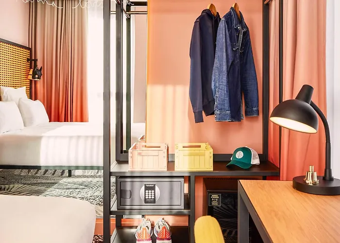 Mama Shelter Otel 4*