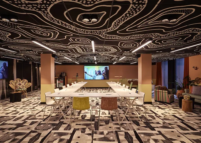 Mama Shelter Hotel 4*