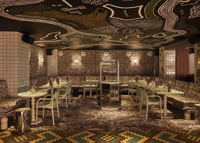 Mama Shelter Hotel 4*