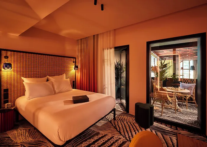 Mama Shelter Hotel 4*